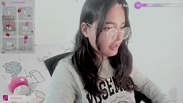 Naoko 7w7 online show from March 15, 2025, 1:08 am