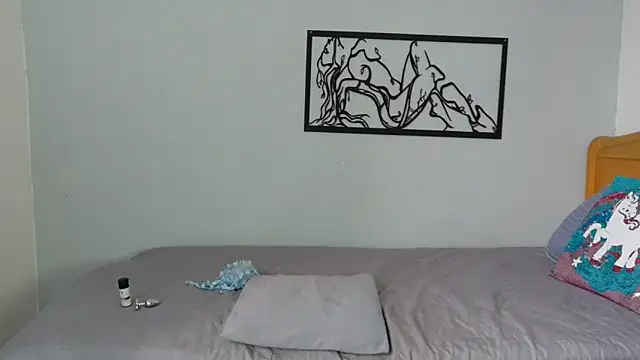 karina-lopez online show from February 5, 2026, 2:35 pm