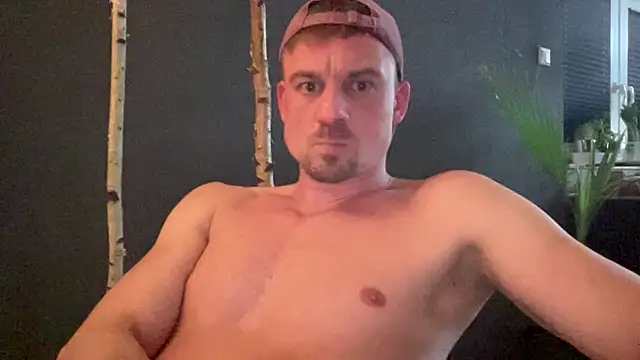 Hagener985 online show from March 7, 2026, 12:39 am