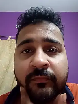 Snapshot of susthovai chatting on February 1, 2026, 5:55 pm susthovai online show from February 1, 2026, 5:55 pm