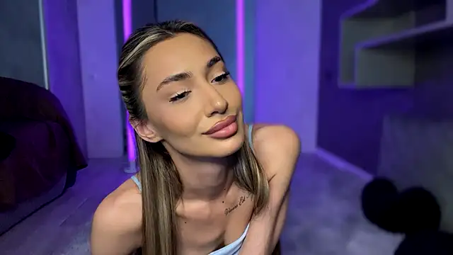 alissadreams online show from June 25, 2026, 3:39 pm