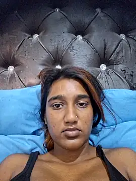 Snapshot of indianpink_lips chatting on March 20, 2026, 9:32 am indianpink lips online show from March 20, 2026, 9:32 am