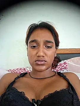 Snapshot of indianpink_lips chatting on March 17, 2026, 11:13 am indianpink lips online show from March 17, 2026, 11:13 am