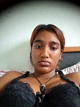Snapshot of indianpink_lips chatting on March 12, 2026, 12:09 pm indianpink lips online show from March 12, 2026, 12:09 pm