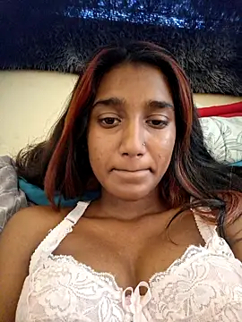 Snapshot of indianpink_lips chatting on February 11, 2026, 11:21 am indianpink lips online show from February 11, 2026, 11:21 am