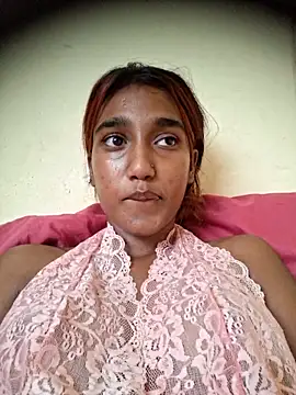 Snapshot of indianpink_lips chatting on February 12, 2026, 12:27 pm indianpink lips online show from February 12, 2026, 12:27 pm