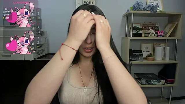 Katty love01 online show from September 8, 2025, 3:22 pm