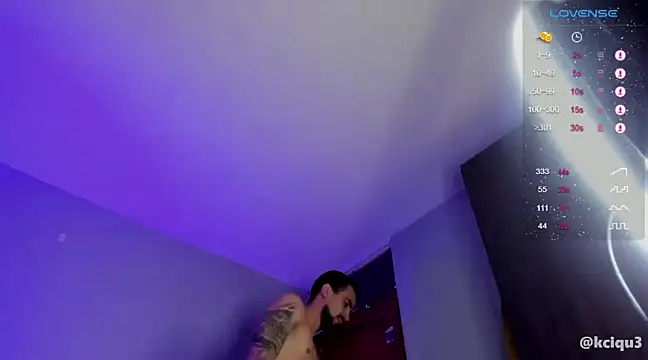 K cique online show from March 8, 2025, 8:46 pm