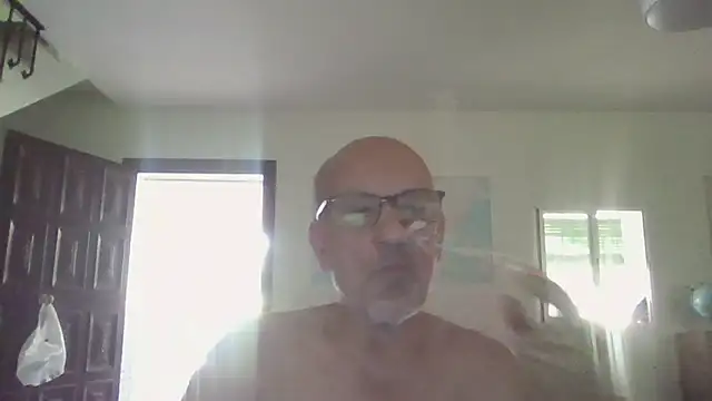 Snapshot of llopaco chatting on July 8, 2026, 10:38 am llopaco online show from July 8, 2026, 10:38 am