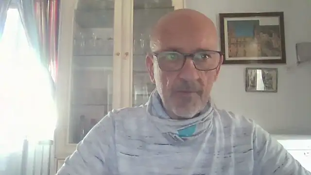 llopaco online show from October 28, 2025, 11:31 am