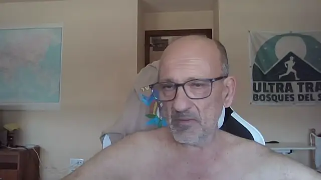 Snapshot of llopaco chatting on May 25, 2026, 10:03 am llopaco online show from May 25, 2026, 10:03 am