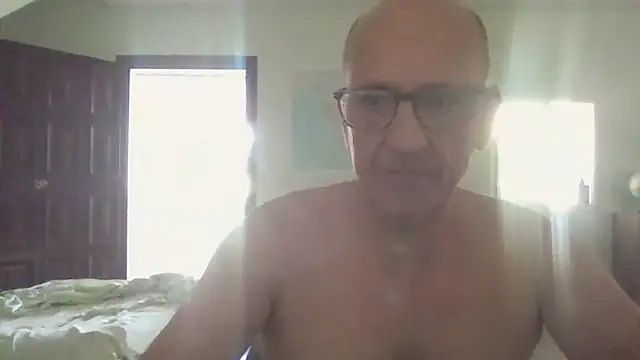 Snapshot of llopaco chatting on July 14, 2026, 11:27 am llopaco online show from July 14, 2026, 11:27 am