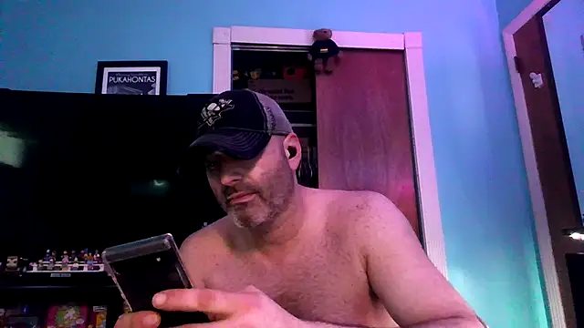 Snapshot of Novabear6996 chatting on June 29, 2026, 10:15 am Novabear6996 online show from June 29, 2026, 10:15 am