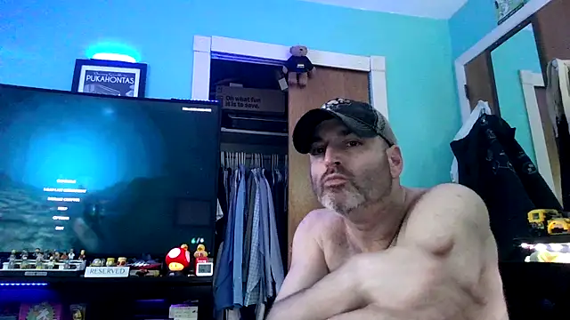 Novabear6996 online show from April 30, 2026, 8:57 pm