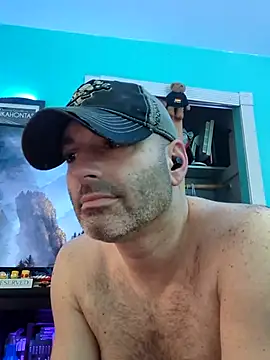 Novabear6996 online show from May 4, 2026, 4:10 pm