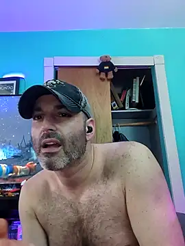 Novabear6996 online show from April 8, 2026, 3:24 pm