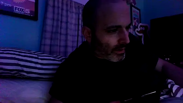 Snapshot of Novabear6996 chatting on July 19, 2026, 6:44 am Novabear6996 online show from July 19, 2026, 6:44 am