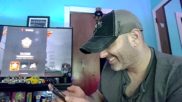 Snapshot of Novabear6996 chatting on August 4, 2026, 2:16 am Novabear6996 online show from August 4, 2026, 2:16 am