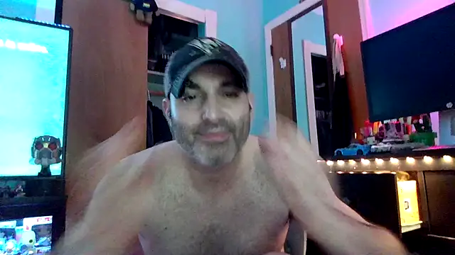 Snapshot of Novabear6996 chatting on August 3, 2026, 4:53 am Novabear6996 online show from August 3, 2026, 4:53 am