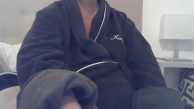 sizha6 online show from January 18, 2026, 1:03 pm