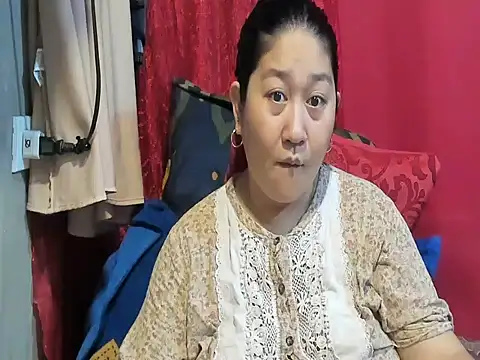 hotchubby88 online show from May 11, 2026, 11:46 pm