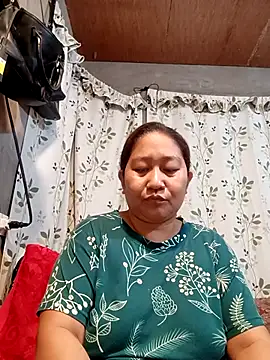 hotchubby88 online show from October 2, 2025, 11:02 am