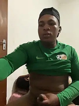 Snapshot of bosszonke123 chatting on April 1, 2026, 6:05 pm bosszonke123 online show from April 1, 2026, 6:05 pm