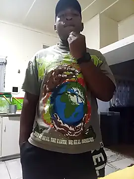 Snapshot of bosszonke123 chatting on February 27, 2025, 7:26 pm bosszonke123 online show from February 27, 2025, 7:26 pm