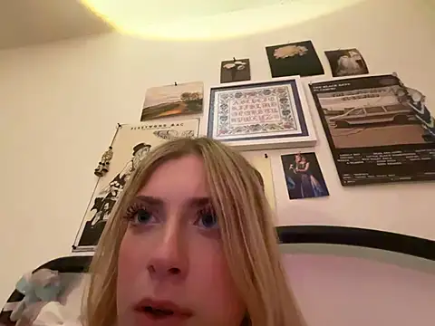 sinfulblonde1 online show from February 27, 2025, 11:06 am