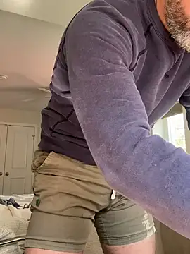 plaintreebull online show from March 26, 2026, 3:43 pm