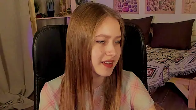 EveMundie online show from March 20, 2025, 4:31 pm