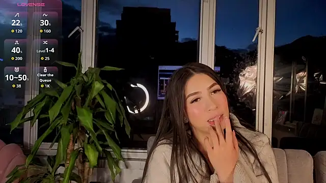 Ivanna West online show from October 7, 2025, 10:27 am