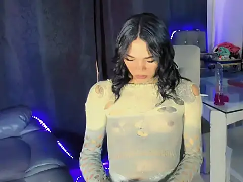 Snapshot of cherry_crushx chatting on March 6, 2026, 2:23 pm cherry crushx online show from March 6, 2026, 2:23 pm