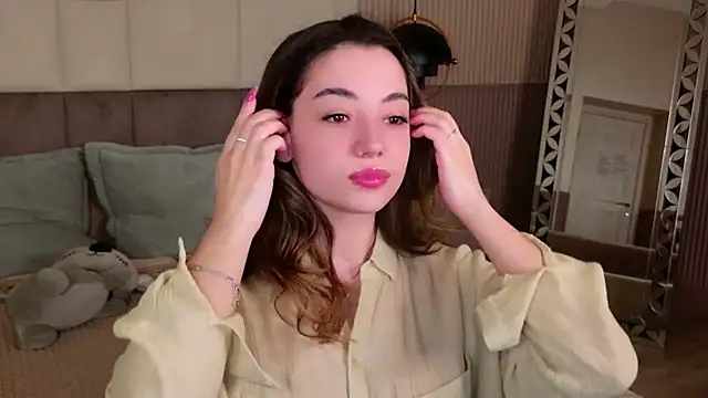 Alice Deleon online show from February 27, 2025, 9:25 pm