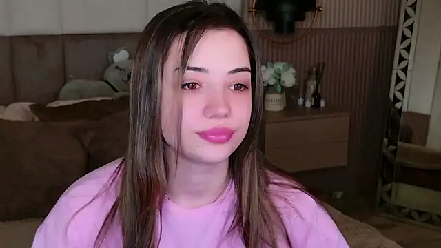 Alice Deleon online show from March 6, 2025, 9:20 pm