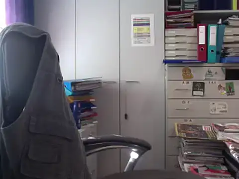 HMStraps01 online show from December 30, 2024, 10:21 am