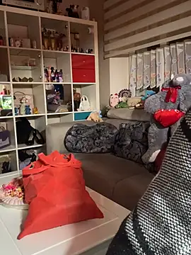 Snapshot of sexymelli18 chatting on February 21, 2026, 5:48 pm sexymelli18 online show from February 21, 2026, 5:48 pm