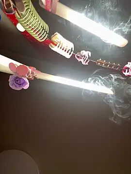 Snapshot of sexymelli18 chatting on March 3, 2026, 4:03 pm sexymelli18 online show from March 3, 2026, 4:03 pm