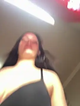 Snapshot of sexymelli18 chatting on February 28, 2026, 7:24 pm sexymelli18 online show from February 28, 2026, 7:24 pm