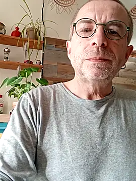 Xavspank2 online show from March 13, 2026, 3:28 pm