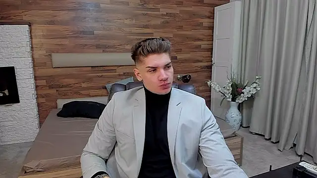 MaxKaiden online show from March 21, 2026, 6:03 am