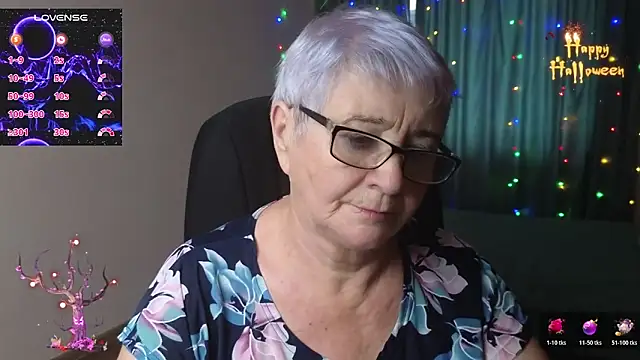 Sandra Snowflake online show from October 28, 2025, 8:02 am