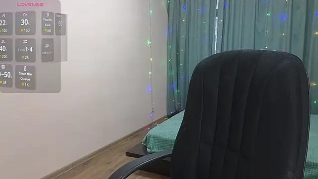 Sandra Snowflake online show from November 5, 2025, 12:19 pm