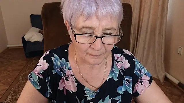 Sandra Snowflake online show from January 9, 2026, 12:23 pm