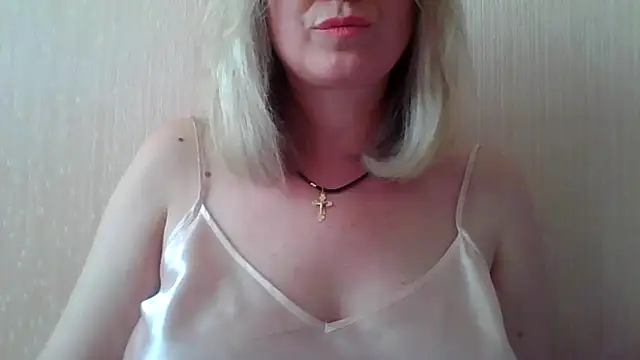 Mary888x online show from June 13, 2026, 4:38 pm