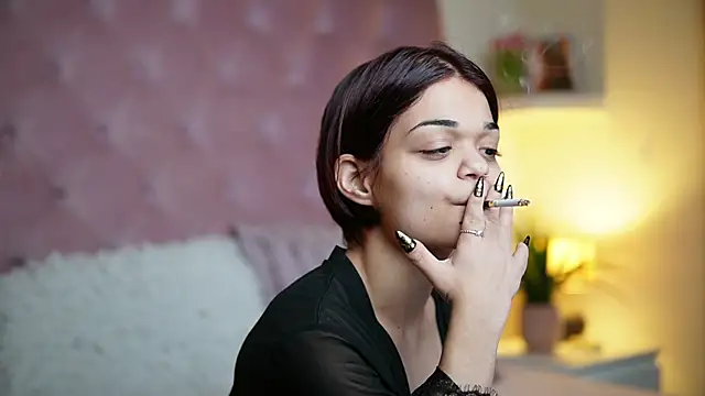 MaiaMini online show from October 26, 2025, 11:05 pm