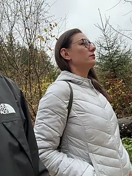 AvaFlowers6 online show from November 9, 2025, 12:20 pm