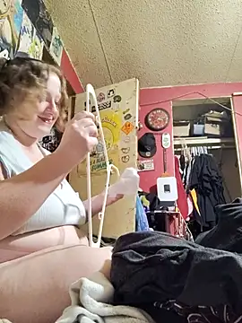 DblstuffedOrero online show from March 18, 2025, 8:05 pm