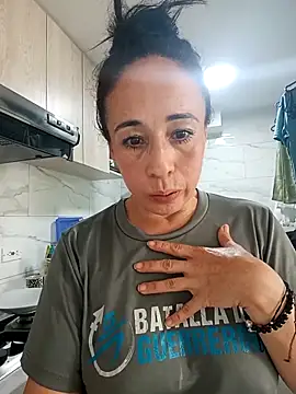 Coeur de luxure online show from September 16, 2025, 7:15 pm