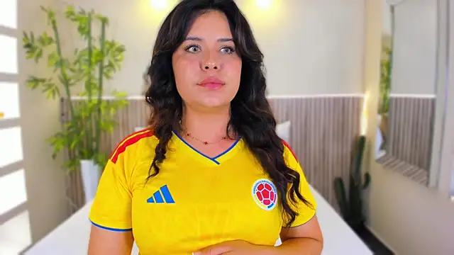 GeorginaReyes online show from July 7, 2026, 10:35 pm